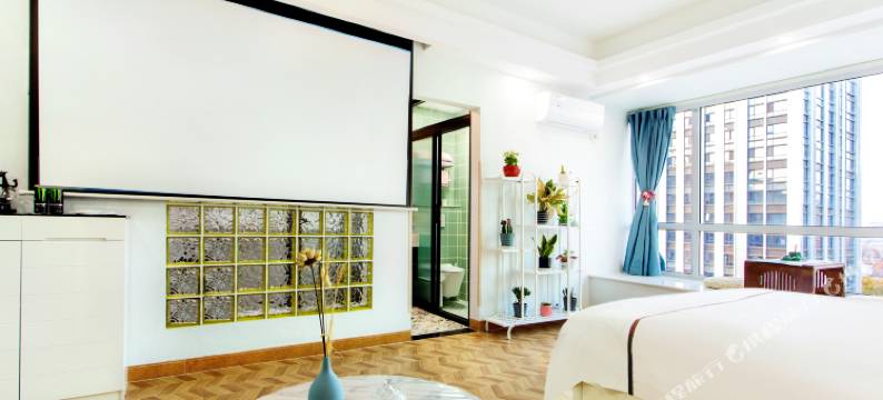 遇见影音公寓(龙湖大街万达店)图片