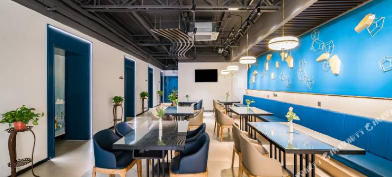 贯通现代酒店(北京国展光熙门地铁站店)图片