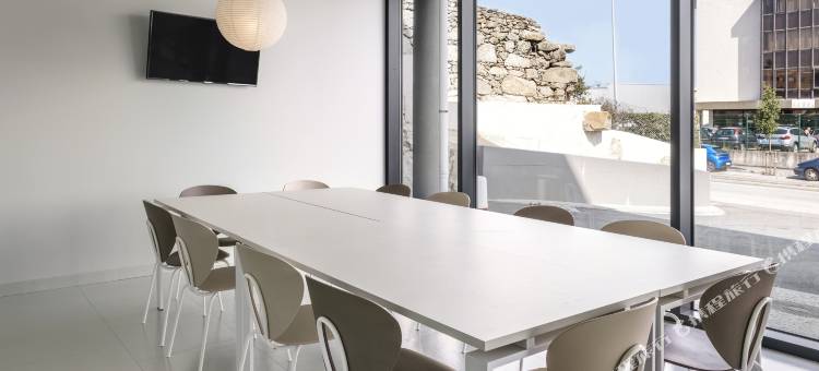 B&B波尔图博览机场酒店(B&B HOTEL Porto Expo Aeroporto)图片