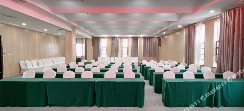 汉水山居酒店(丹江口均州老街店)图片