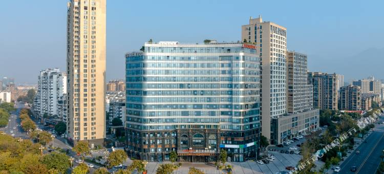 杭州桐庐富春江希尔顿欢朋酒店图片