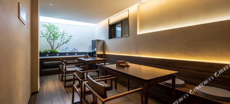 九华山凡院民宿(肉身宝殿店)图片