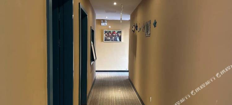 防城港海盗主题酒店(嘉乐城店)图片