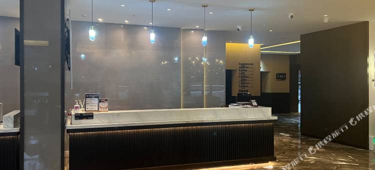重庆沙坪坝高铁站三峡广场恩季M酒店图片