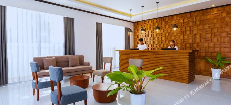 万荣乌多姆辛酒店(Thipphakone Vang Vieng Hotel)图片