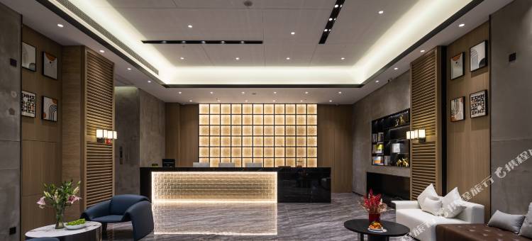 华庭云栖酒店(宾阳炮龙老庙百货大楼店)图片