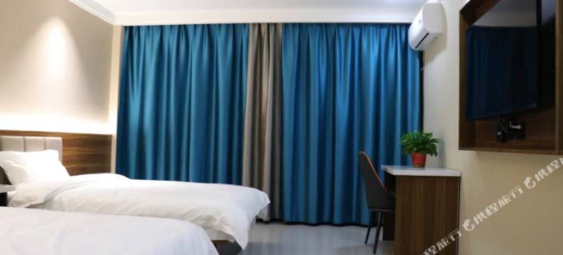 华悦酒店(包头国际会展中心天福广场店)图片