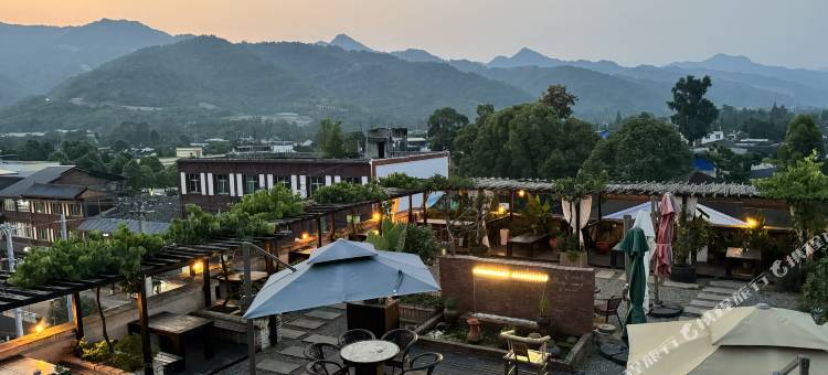什邡湔江别苑民宿(古蜀源温泉店)图片