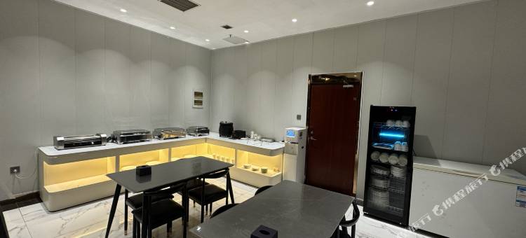 素柏·云酒店(盘锦火车站)图片