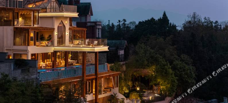 腾冲市柏玉私汤半山渡假民宿图片