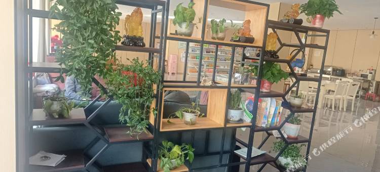 松潘岚馨居酒店(松潘火车站店)图片