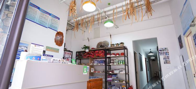 四季予你客栈(长白山西景区游客中心店)图片