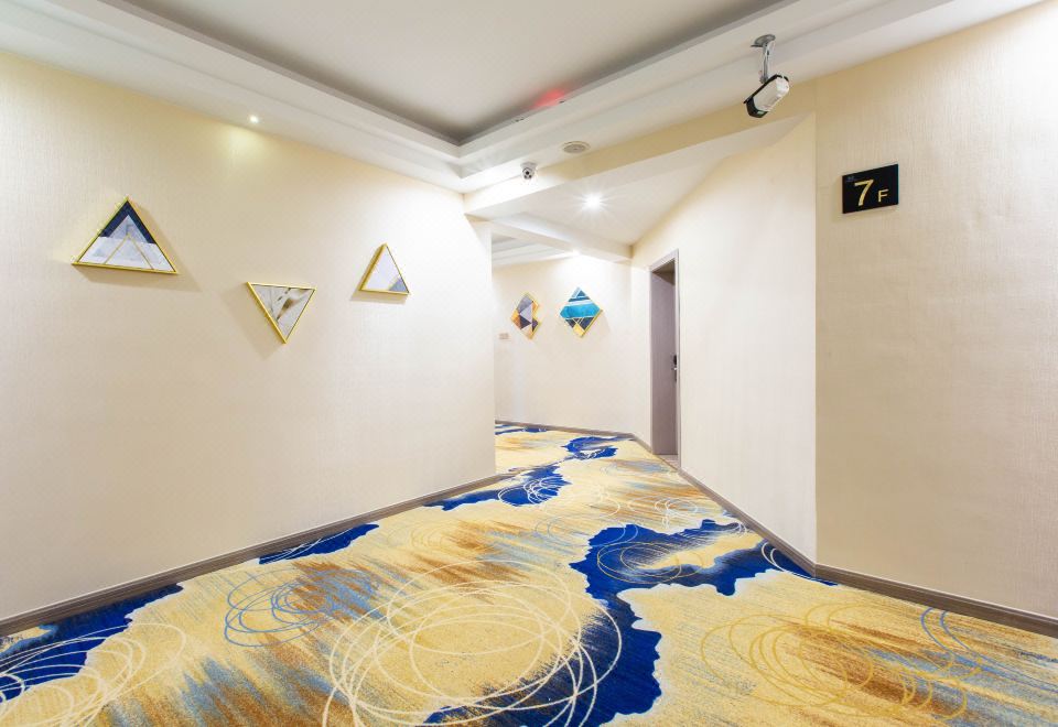 Delight Boutique Hotel (Jinhua Jiangbei) Hotel Overview
