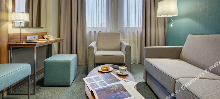 莫洛约日尼酒店(Park Tower Hotel)图片