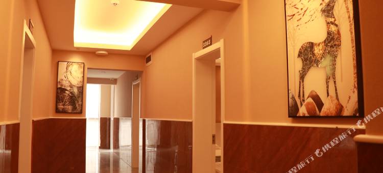 依山酒店(保山学院店)图片