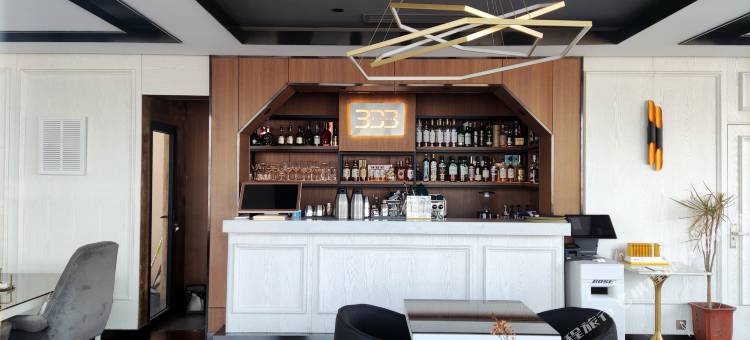 上海外滩333酒店(南京东路地铁站店)图片