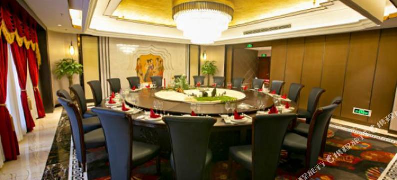 重庆禧满鸿福酒店(蔡家地铁站店)图片