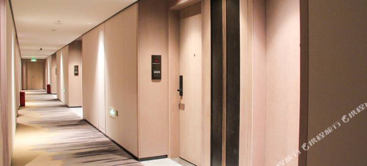 中州颐和酒店(周口师范学院文昌万达店)图片