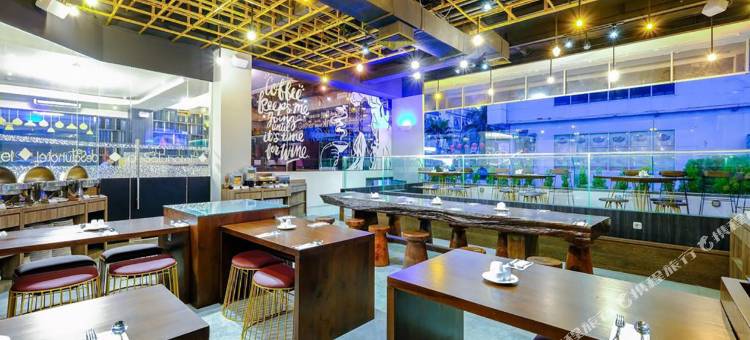 德萨图酒店(Desatu Hotel)图片