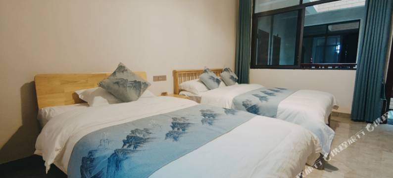 青城山雁南归客栈图片