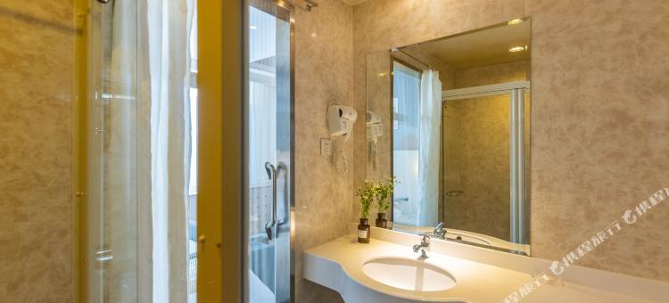 西宁宜合酒店( 城东万达广场店)图片