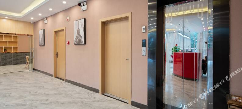 乐东凯美悦影院酒店(黄流车站店)图片