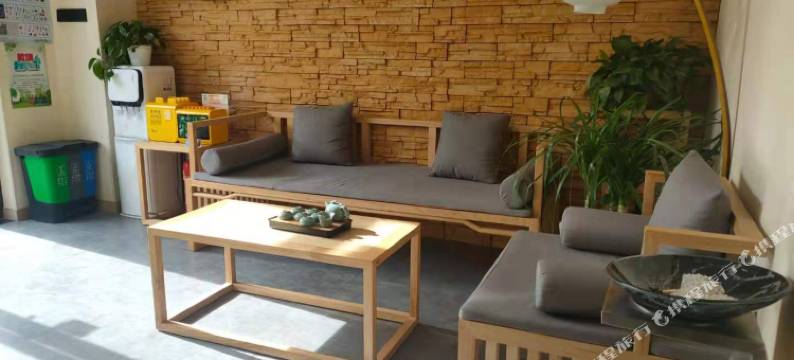 四季里酒店(西安大雁塔大唐不夜城店)图片