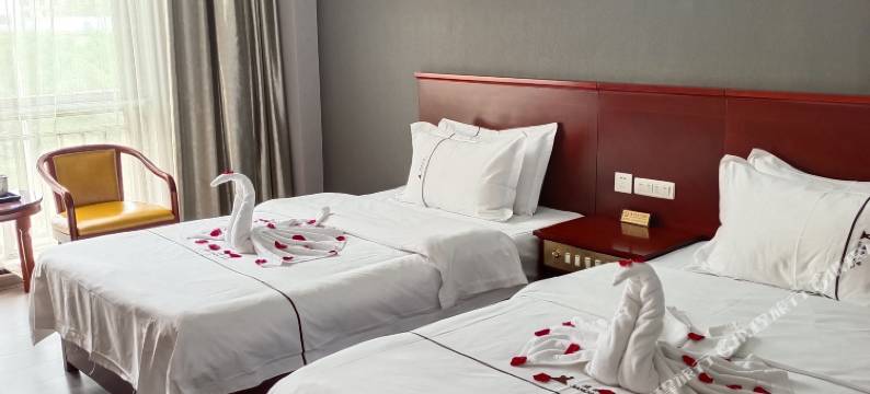 石屏建桥精选酒店图片