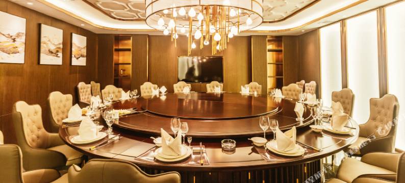 五常金座国际酒店图片