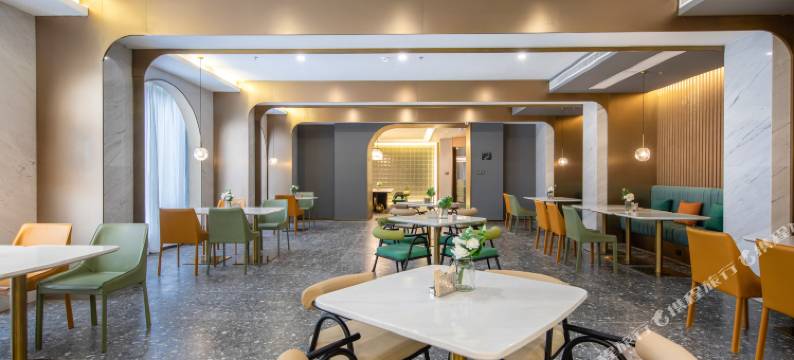 武汉黄鹤楼昙华林亚朵酒店图片