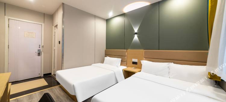 锐思特酒店(万达广场店)图片