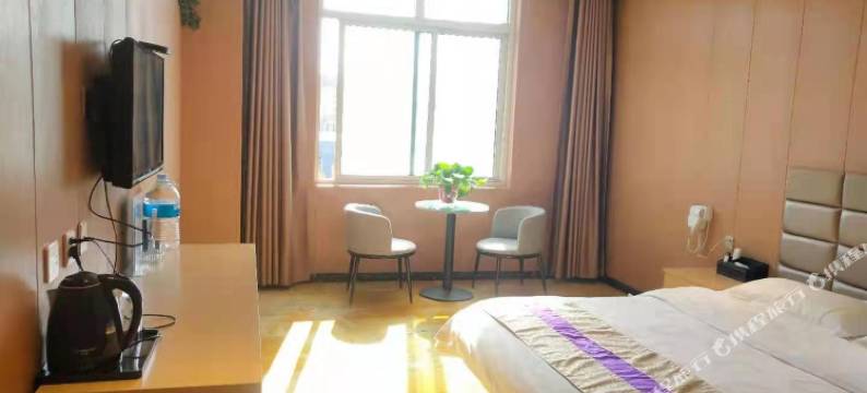 铭忆智慧酒店(垣曲汽车站店)图片