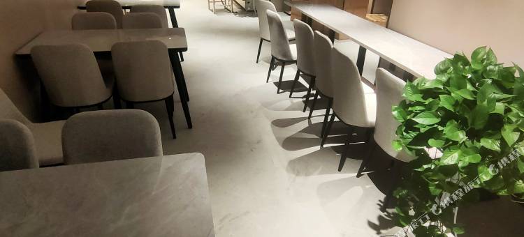 友米酒店(佛堂宝龙广场店)图片