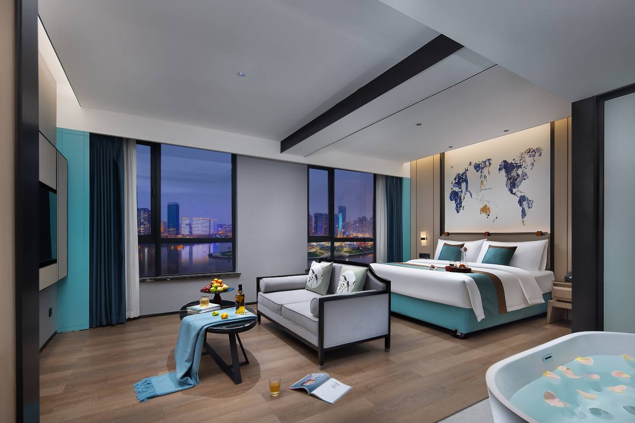 凯里亚德全套房酒店(湖南金融中心店)图片