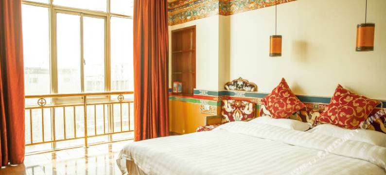 日喀则格萨尔大酒店图片