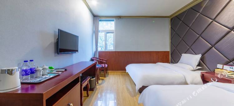 华庭酒店(市政府店)图片