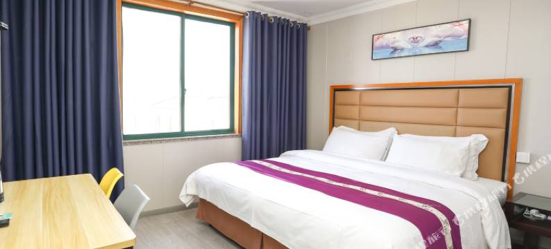 芝兰轻奢酒店(上海奉贤海湾大学城店)图片