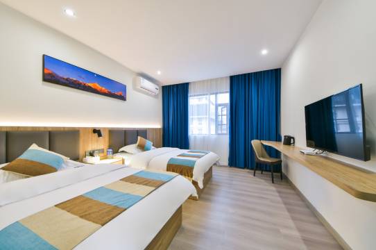 大理丽洲精品酒店(大理大学第一附属医院店)