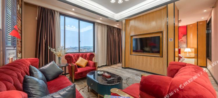 悦良红云酒店(南宁武鸣东盟开发区客运站店)图片