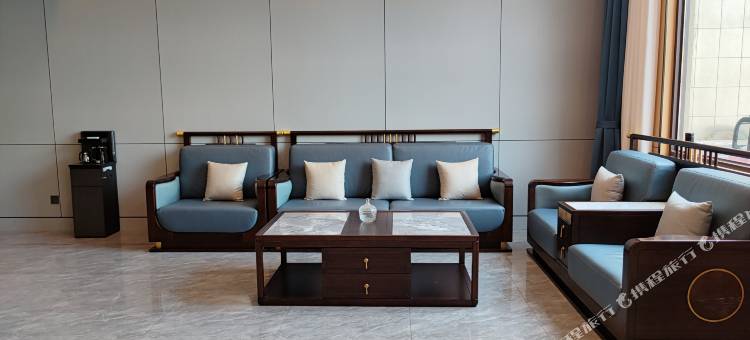 都市118精选酒店(青岛胶东机场李哥庄店)图片