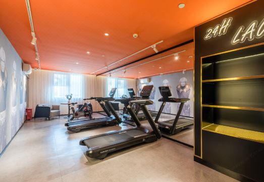 City Select Hotel (Dongguan Shipai Avenue Shipai Park) Hotel Overview