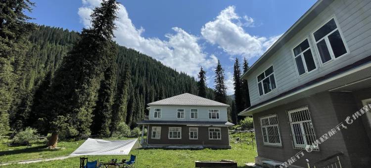 和静巩乃斯山庄图片