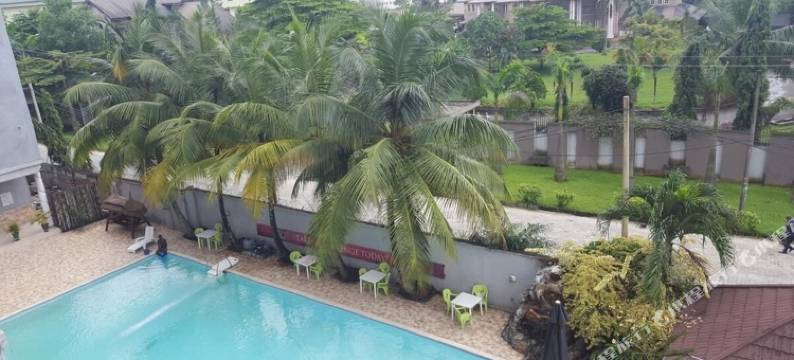 东方舒适套房酒店(Eastern Comfort and Suites)图片