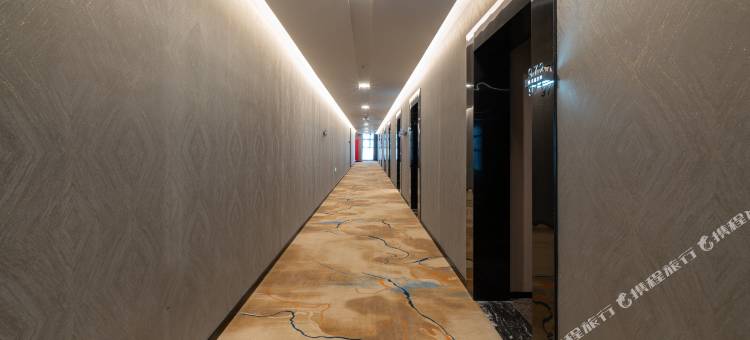众远文华酒店(西安万象城三桥地铁站店)图片