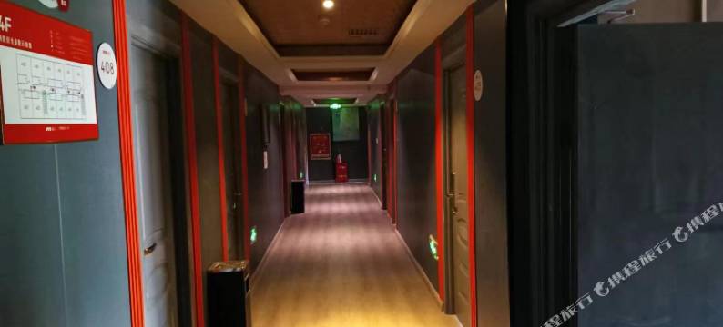 乌鲁木齐金色家园宾馆(通汇二手车交易市场店)图片