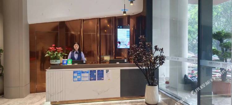 雅美艺术酒店(广州琶洲会展中心小洲村店)图片