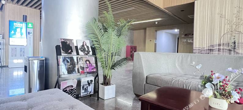 华星辉煌酒店(沙河店)图片