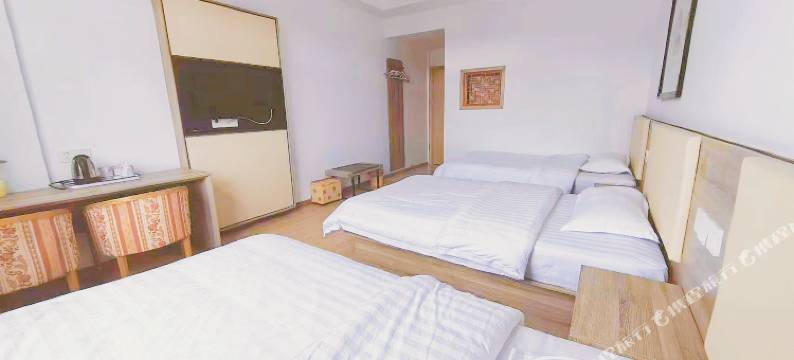 歙县深渡文发宾馆(新安江山水画廊风景区店)图片