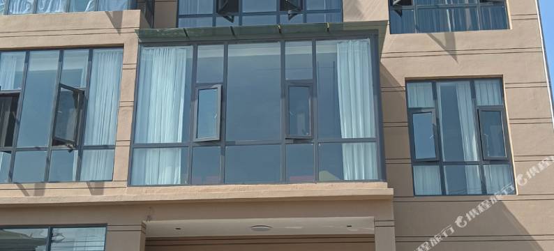 陆良二姐家在山川民宿图片