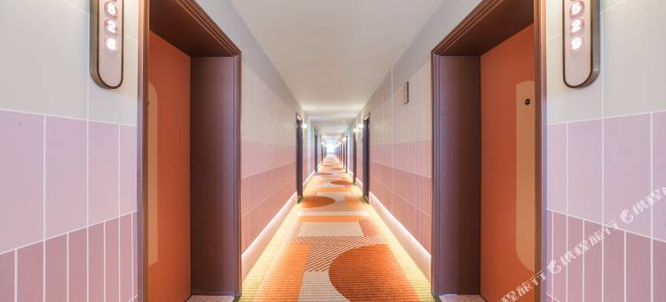 桔子酒店(西宁海湖新区万达广场店)图片